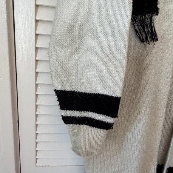 By Anthropologie open cardigan medium long oversized cream western black fringe - Picture 5 of 14